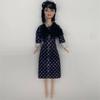 Poupée Mercredi Addams de la Famille Addams Articulée avec Parapluie et Tenues à Pois 5 et 11 Options d'Articulation