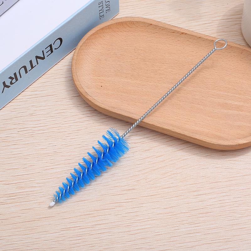 Nástěnná sada čisticích kartáčů na klimatizaci: Kartáče na čištění oběžného kola ventilátoru a výstupních otvorů