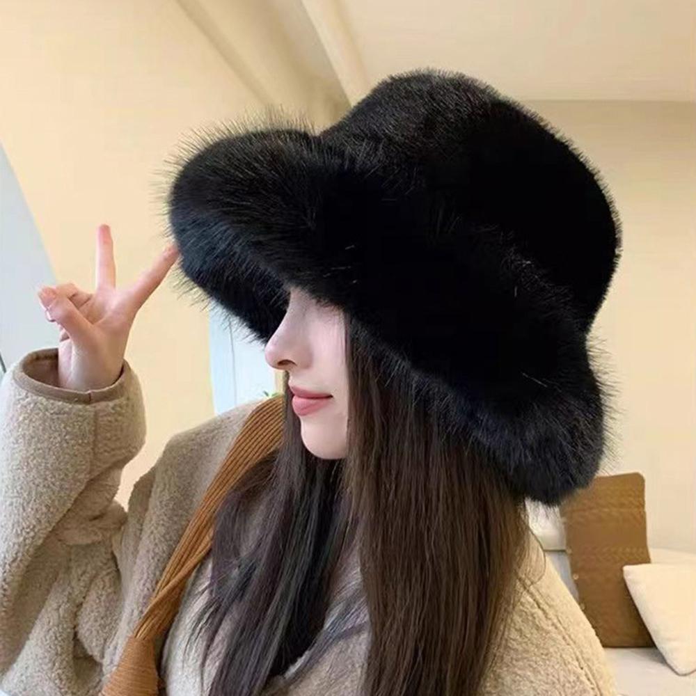 Fashion Big Faux Fur Fluffy Bucket Hat for Women Luxury Plush Winter Hat Thicken Snow Oversized Fur Bucket Hat Soft Panama Cap