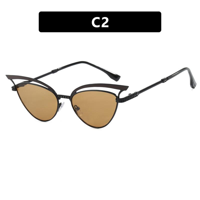 Hollowed Sexy Cat Eye Sunglasses for Women Fashion Trendy Luxury Brand Designer Casual Outdoor Sun Glasses Y2k Shades Eyewear