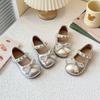Girls Leather Shoes Round Toes Sweet Bows Kids Flat Shoes Non-slip Ins Trendy Children Princess Dance Shoes Soft Sole Hook&loop
