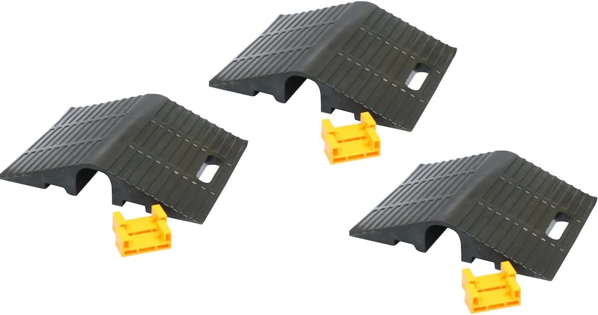 

Iwasaki Seisakusho Hose Protector 02HP050R Set of 3 for 50mm [Size hose]