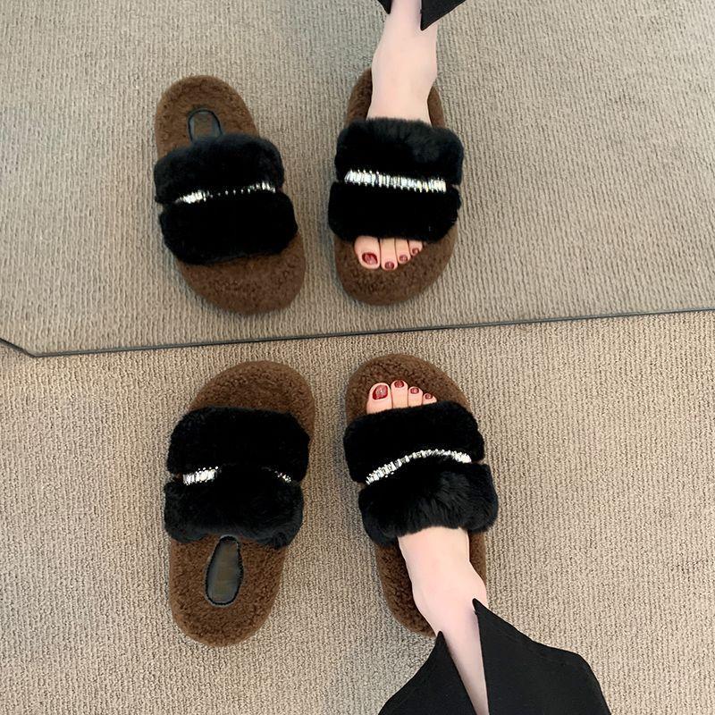 Thick-bottomed indoor and outdoor lazy cotton slippers for women to wear outside 2025 autumn and winter new fashion versatile home fluffy slippers fo