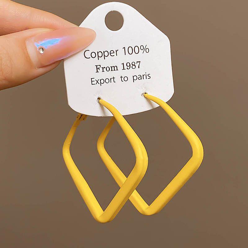 Dopamine Rose Pink Earrings: High-End 2024 Niche Design, Celebrity-Style Light Luxury for Women