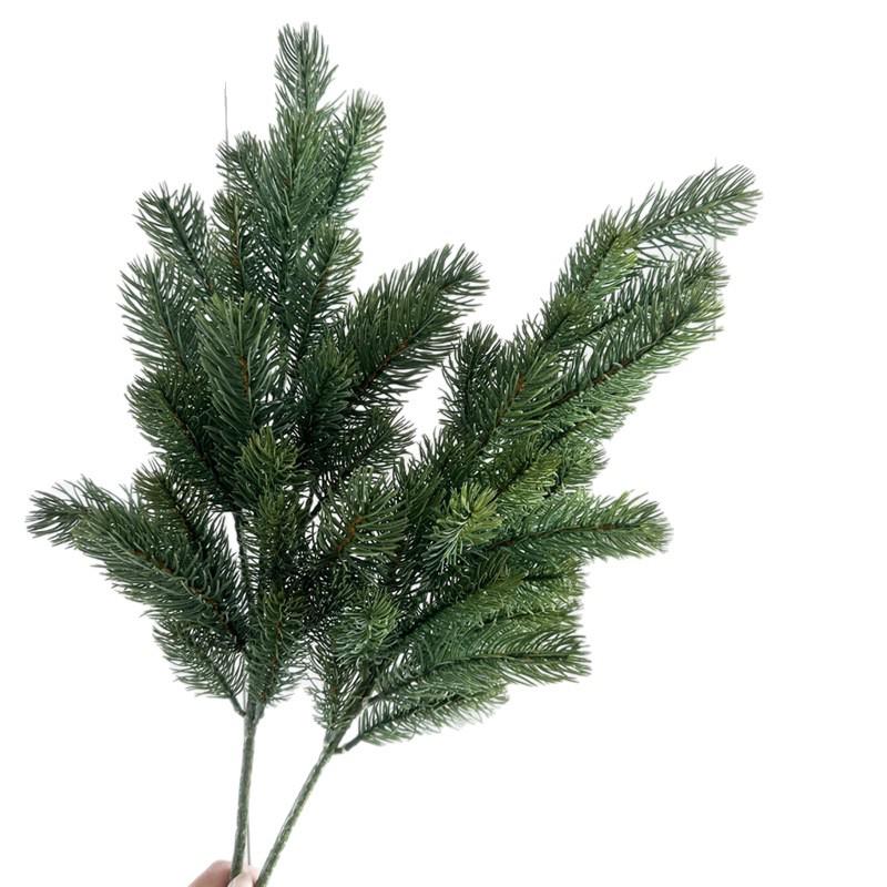 High-Quality Simulated Pine Branches for Christmas Decoration - Large Round Landscaping Decor