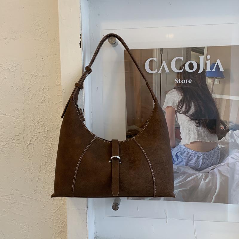 Retro Bag Women's Large Capacity 2025 New Autumn and Winter Leisure Niche Design Messenger Bag One Shoulder Underarm Dumpling Bag