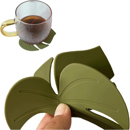 2PCS Cute Monstera Coasters, Soft Silicone Coaster for Drink, Fun Plant Cup Coasters for Desk, Creative 3D Green Turtle Leaf Drink Coaster, Tropical