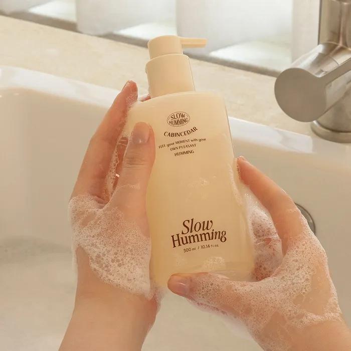 

Woodinary Body Wash Carbin Cedar (300ml)