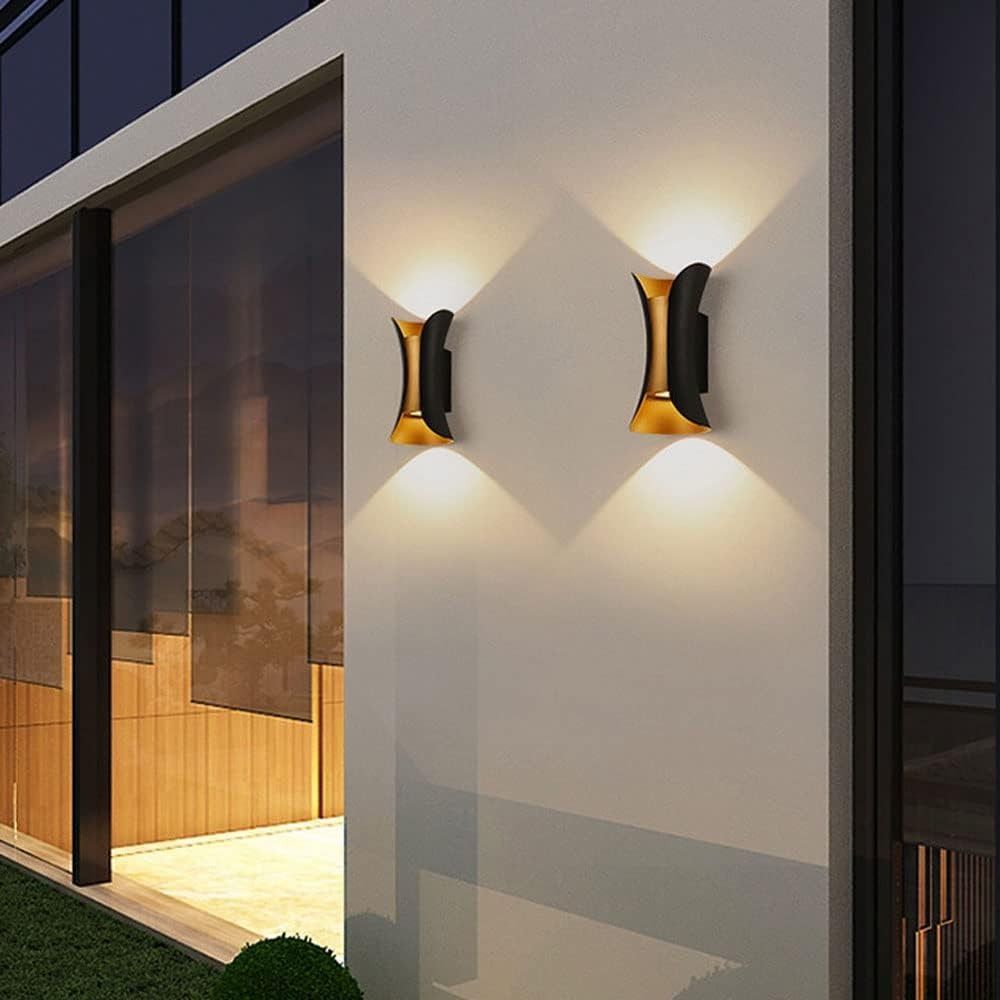Creative LED Wall Lamp Wireless Up Down Light Outdoor Wall Light Two-Way Lighting IP65 Waterproof Bedside Lamp Garden Lighting