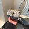 Beautiful casual shoulder bag, personalized trend fashion small bag, new niche design messenger women's bag