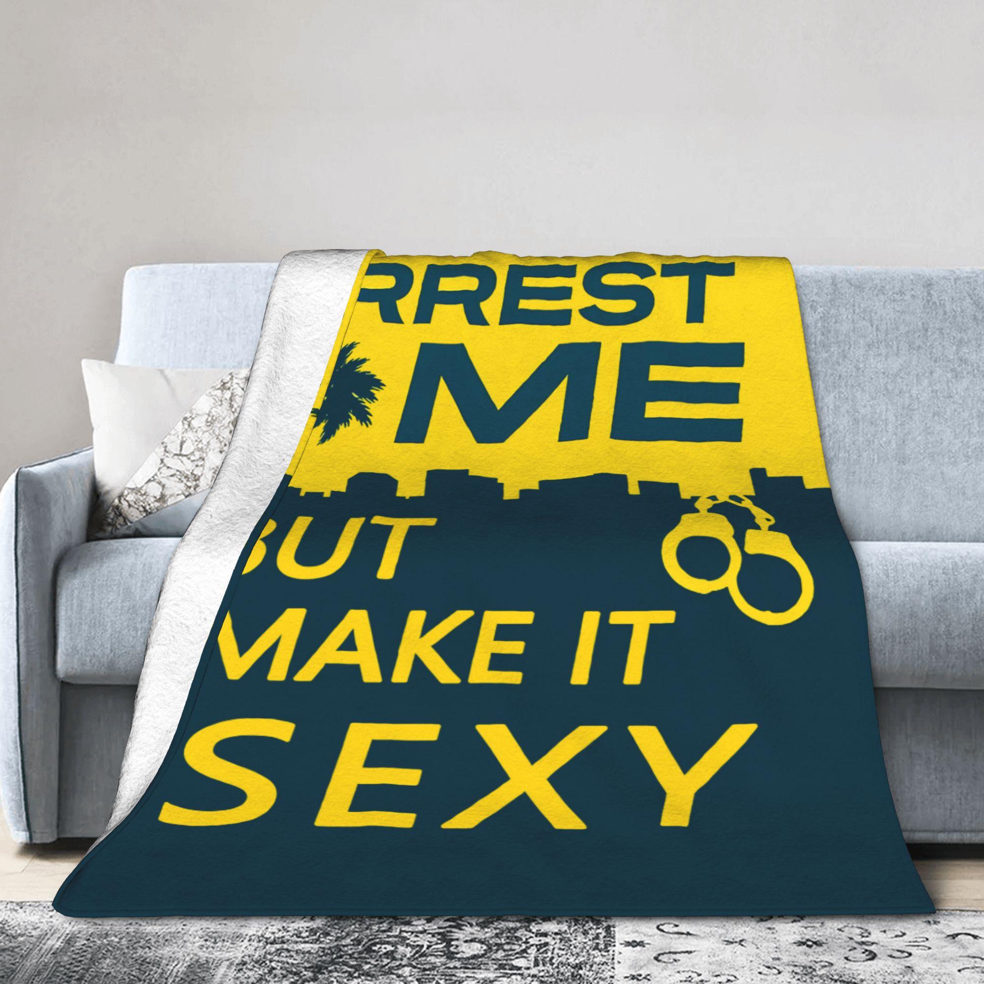 

Warm BlanketBoy Girl Travel The Rookie Funny Arrest Me Bedding Throws Flannel Bedspread For Home Decor Comfortable Sofa Cover 30x40in