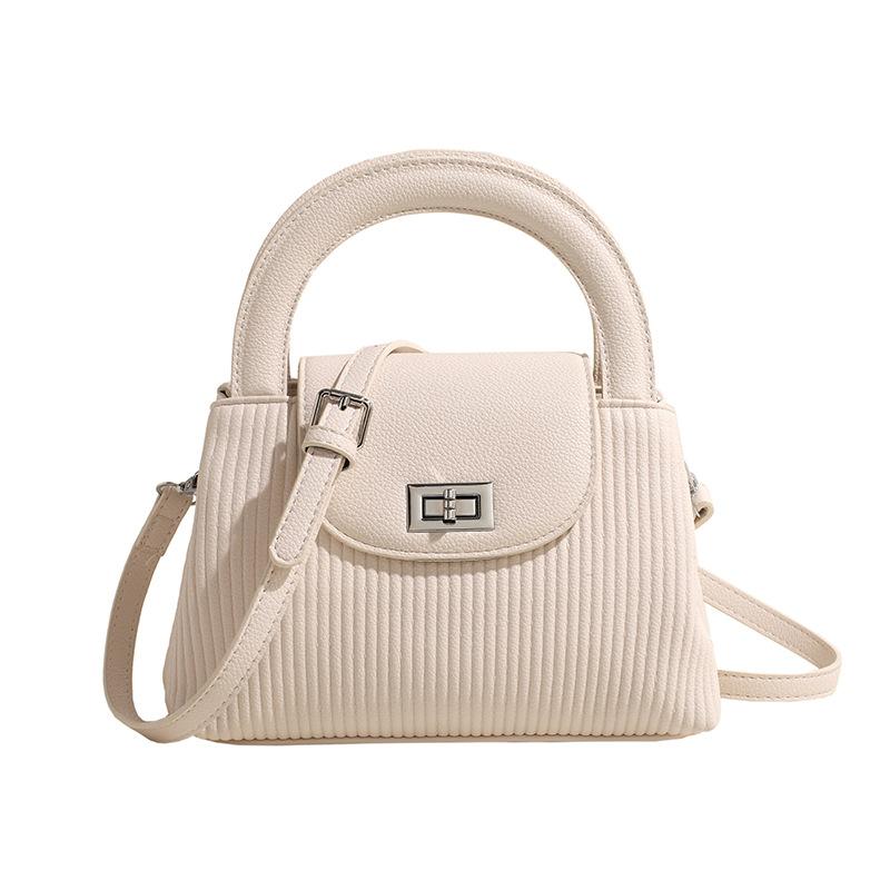 Retro Handbag Bag Women's New Versatile Bucket Bag Casual Commuter Messenger Bag Pleated Armpit Bag