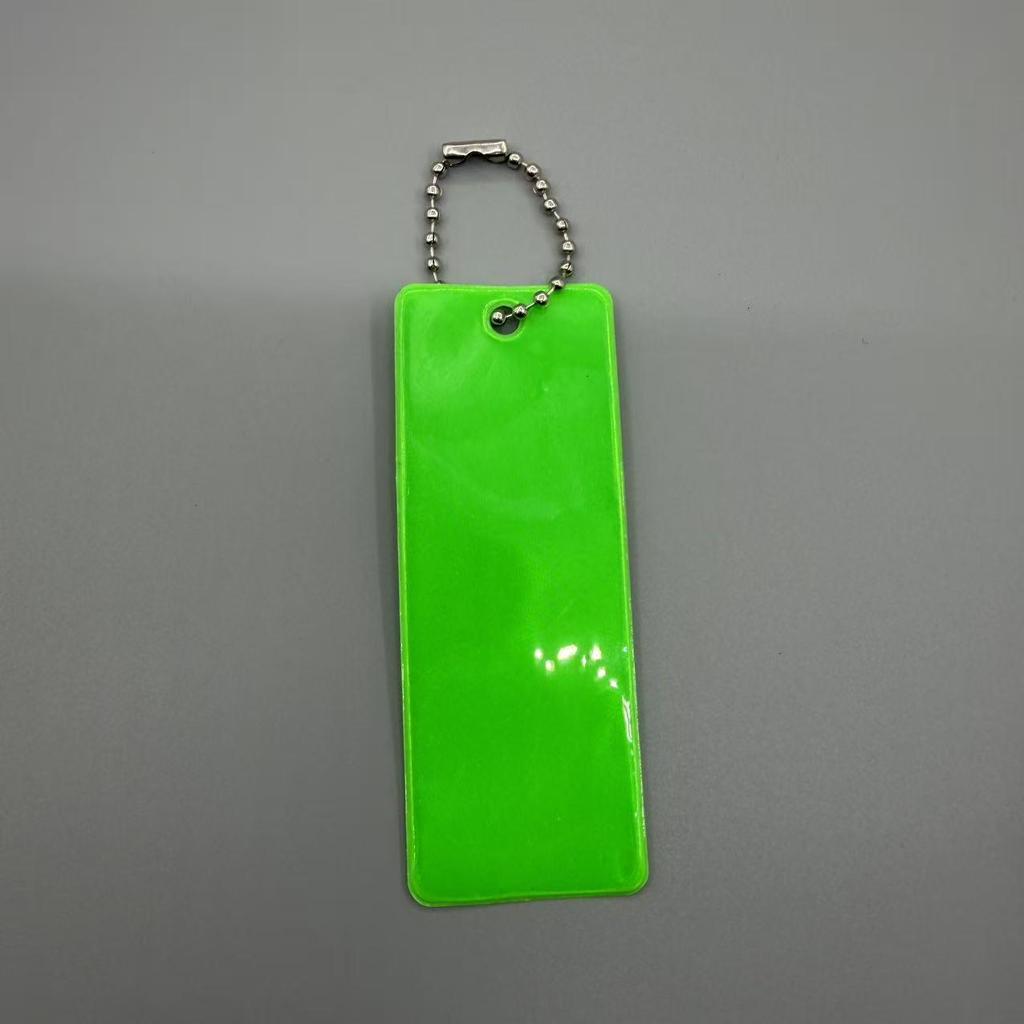 Reflective Star Chasing Keychain: 13 Color Streamer Pendant for Bicycles