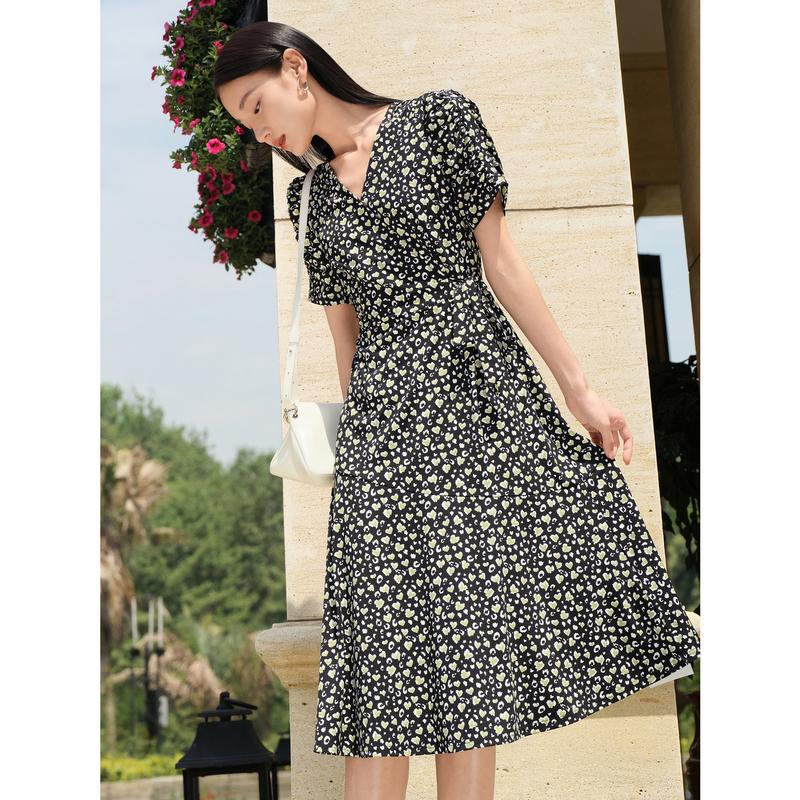 Jiuzi Anna Kou Romantic Love Polka Wrapping V-neck Waist Chiffon Dress for Women 2024 Summer New Style