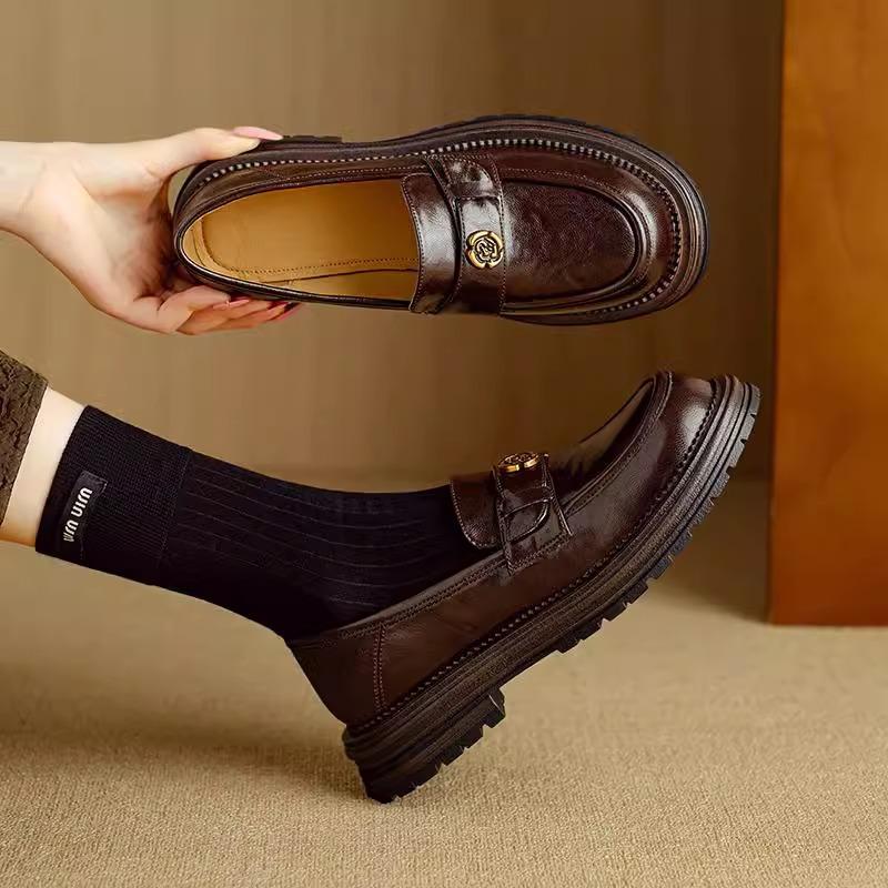 Sheepskin Version of British Style Leather Thick-soled Heightening Camellia Loafers, Female Lazy One Pedal with Skirt, Small Leather Shoes