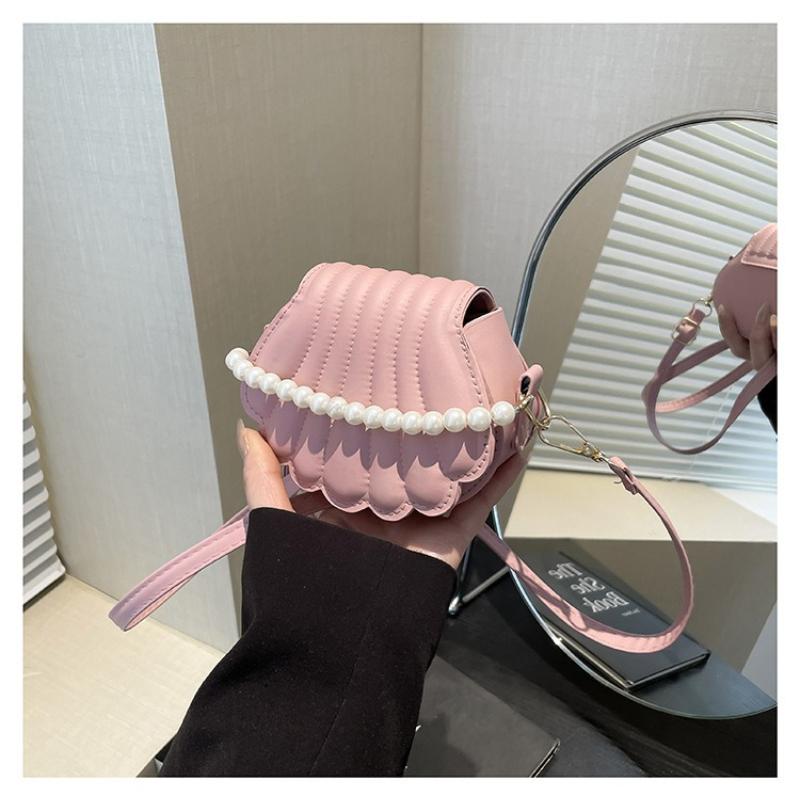 

1Pc Niche Bag Women s Winter Fashion Shoulder Bag Popular Niche Pearl Handbag Chain Messenger Bag Shell Bag