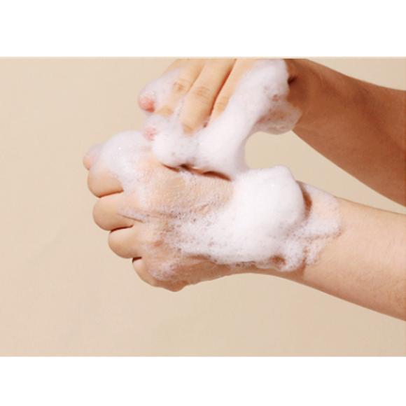 Ma:nyo Bifida Ampoule Acidic Gel Cleanser 400ml (3 Options)