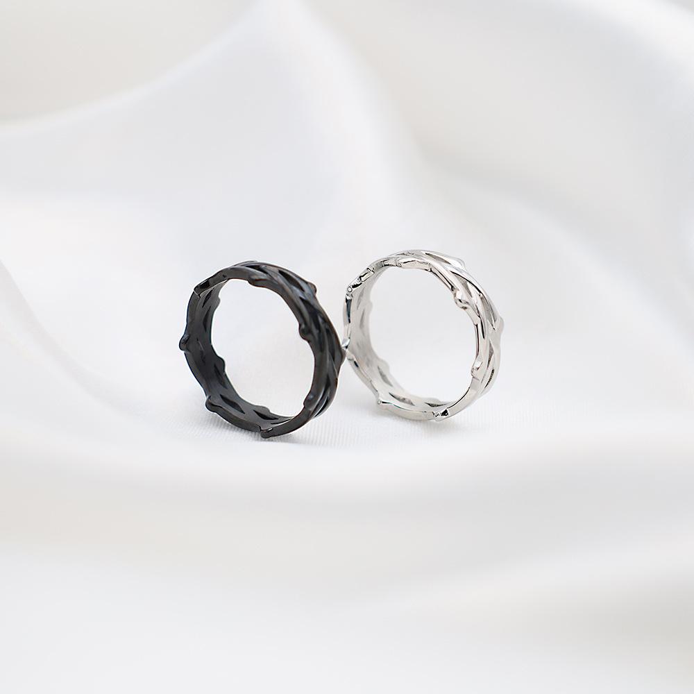 Anello in Acciaio Titanio Intrecciato a Forma di Rovo Personalità di Nicchia Gioiello da Mano in Acciaio Titanio