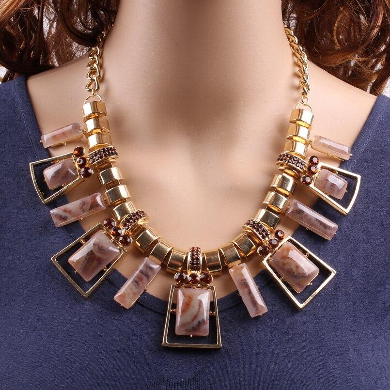 Mode Kristall Fyrkantig Harts Elegant Fest Kvinnor Guld Halsband För Damer