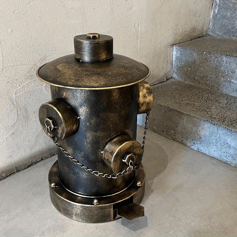 

Ретро Винтажный Мусорный Бак в Виде Пожарного Гидранта, Кухонный Домашний Мусорный Бак из Кованого Железа с Вкладышем, Деревенский Индустриальный Стиль, Корзина для Мусора в Виде Пожарного Гидранта