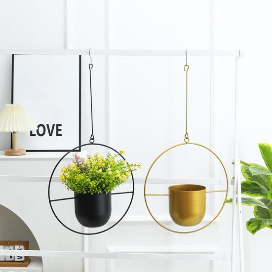 Modern Hanging Planter Geometric Iron Flowerpot with Hanging Chain Wall Ceiling Planter Hanger Houseplant Holder Pot for Indoor Outdoor Decoration