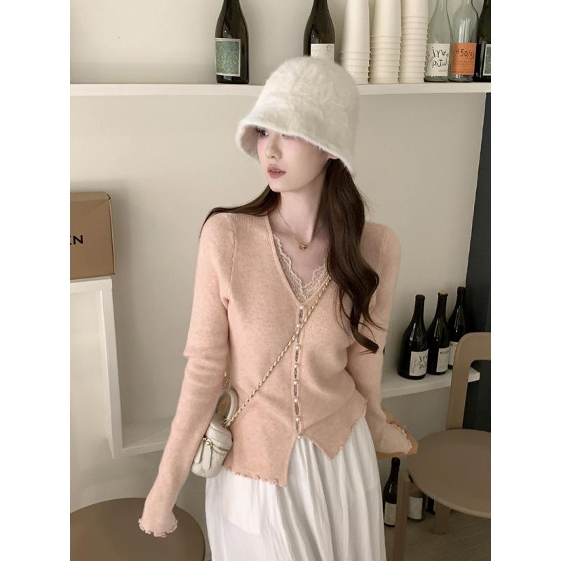 

Korean Style V-Neck Lace Patchwork Knit Cardigan - Women s Slim Fit Layered Top for Spring/Autumn One Size