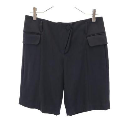 Shorts 2 Black Women Used