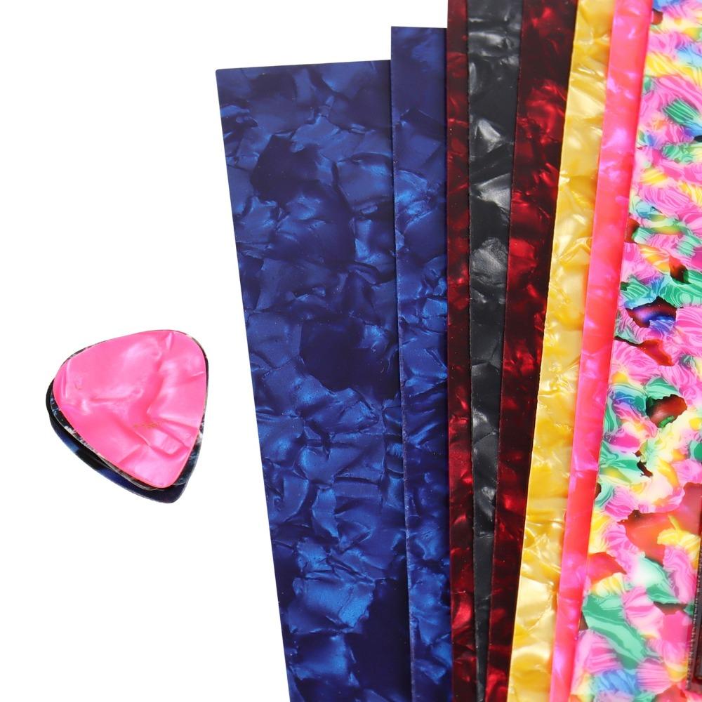 25Pcs Random Color Guitar Pick Punch Celluloid Guitar Parts Accessories  Stringed Instrument