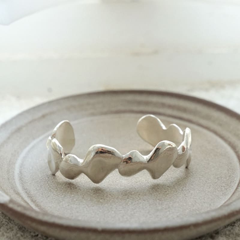 REINDEER GROTTO BRACELET 01