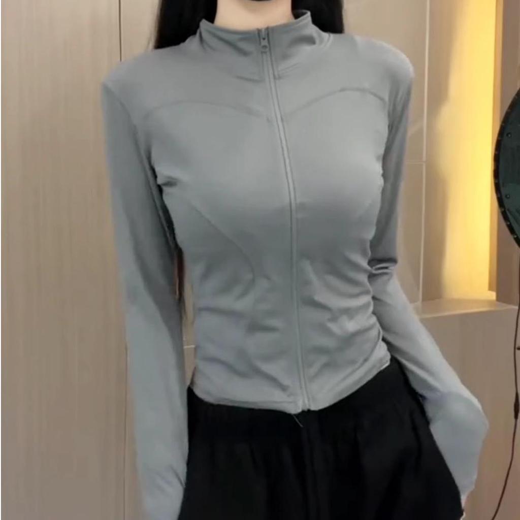 2025 Women's Stylish Slim Fit Ice Silk Stand Collar Sun Protection Jacket for Summer Sports