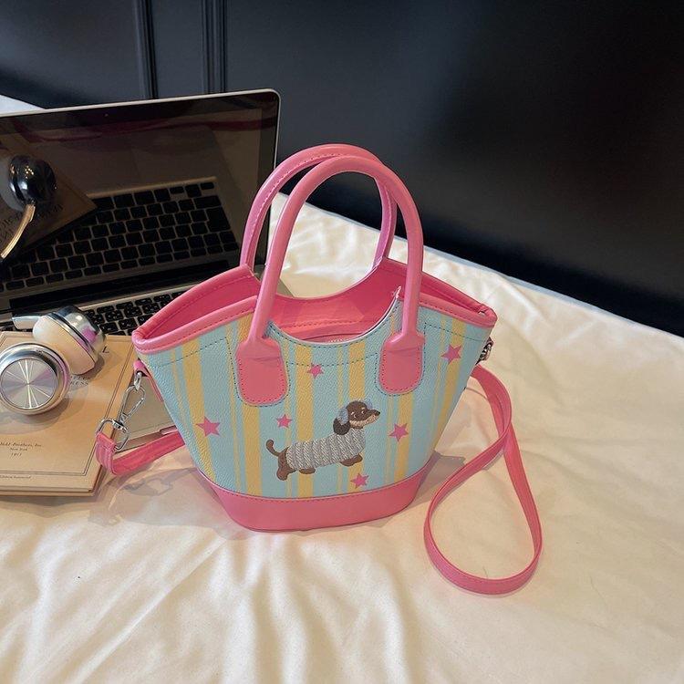 

Мультяшная овощная корзина контрастного цвета нишевая сумочка сумка-ведро с собакой таксой милая сумка через плечо мессенджер женская сумка розы красного