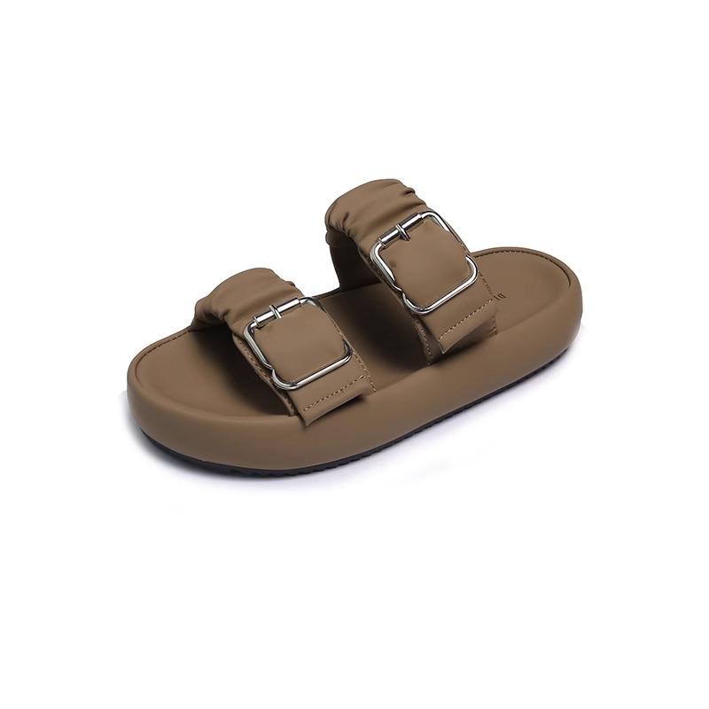 Cool slippers women's summer outer wear 2025 new thick-soled casual fashion high-end super fire shit-stepping beach sandals