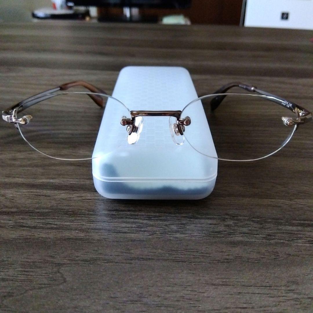 Used eyeglass frames