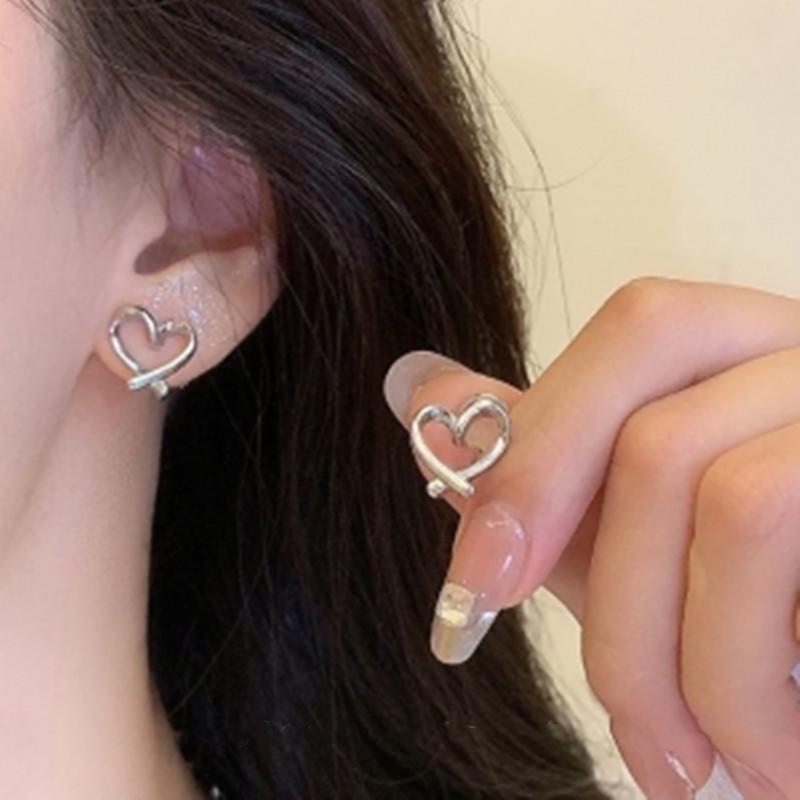 2024 Elegante Schlichte Blumenohrringe - Leichter Luxus-Mode