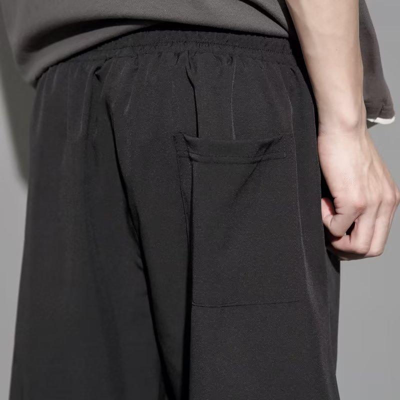 Herren Eis-Seide Schnelltrocknend Locker Athletische Shorts