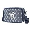 MLB Monogramm Serie Vintage All Over Print NY Yankees Kameratasche Unisex Umhängetasche Marineblau 32BGDM011-50N