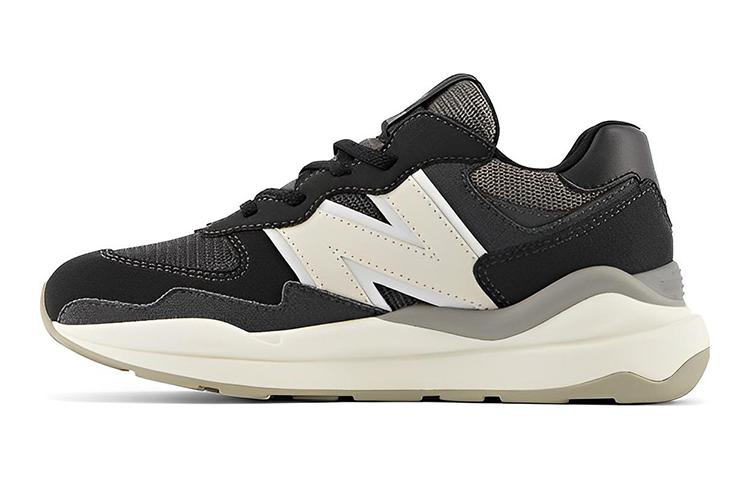 

New Balance Comfortable Breathable Low top Kids Running Shoes Black Unisex GC5740RS 39