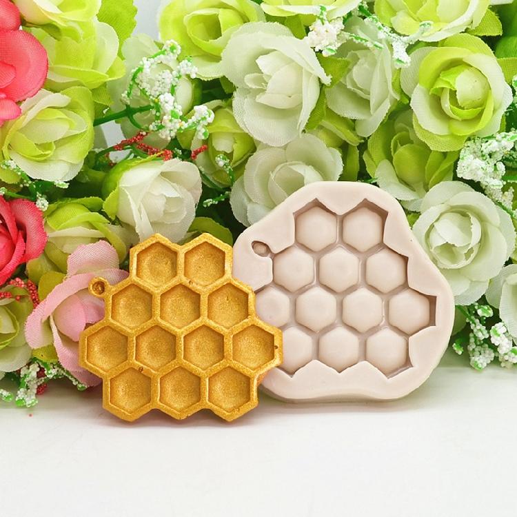 Honeycomb Shaped 3D Soap Moulds Silicone Bee Hive Moulds Homemade Baking Gadgets