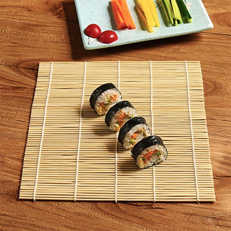 Sushi-Rollen-Set Sushi-Vorhang Rollmatte Onigiri-Formen Make-up für Rollen Reisbällchen Reisform Former Sushi-Maker-Set Bratpfanne