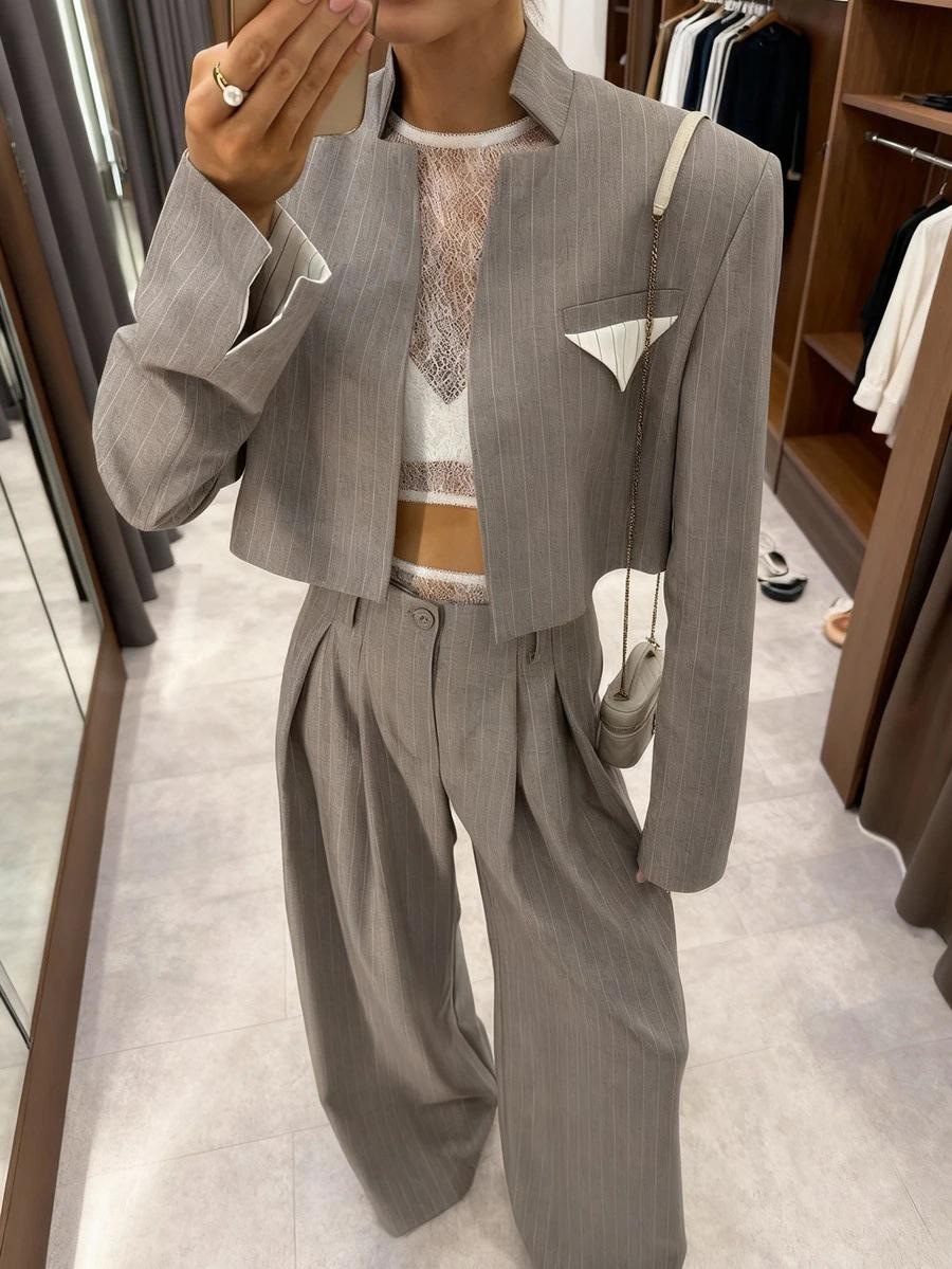 

Women s European Striped Suit: Casual Jacket & Wide-Leg Pants Set XL серый