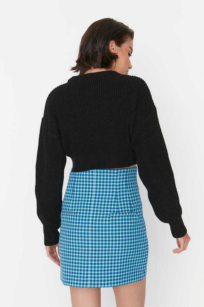 Women's Elegance Style Sweater Black Super Crop Basic Knitwear Sweater