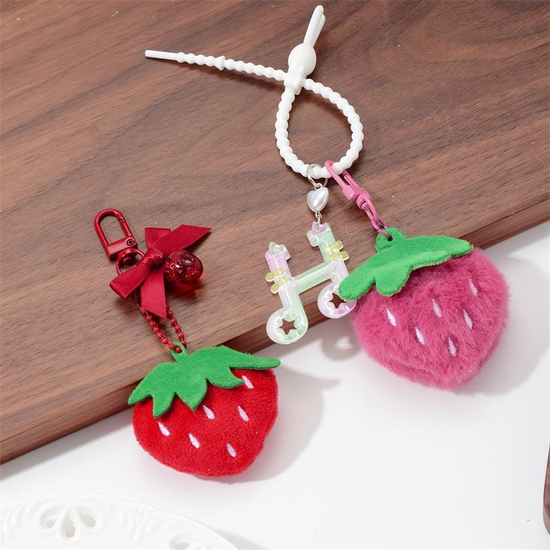 Sweet Cute Plush Strawberry Bow Keychain Pendant Backpack Charm Phone Chain Bag Hanging Accessories Girl Diy Keyring Decor Gifts