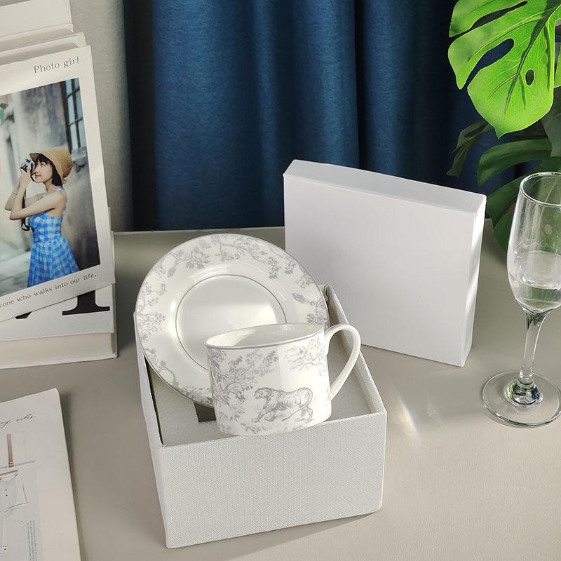D Home Luxurious Coffee & Tea Set: Cup & Saucer for Two in Gift Box – Elegant Tableware for Afternoon Tea