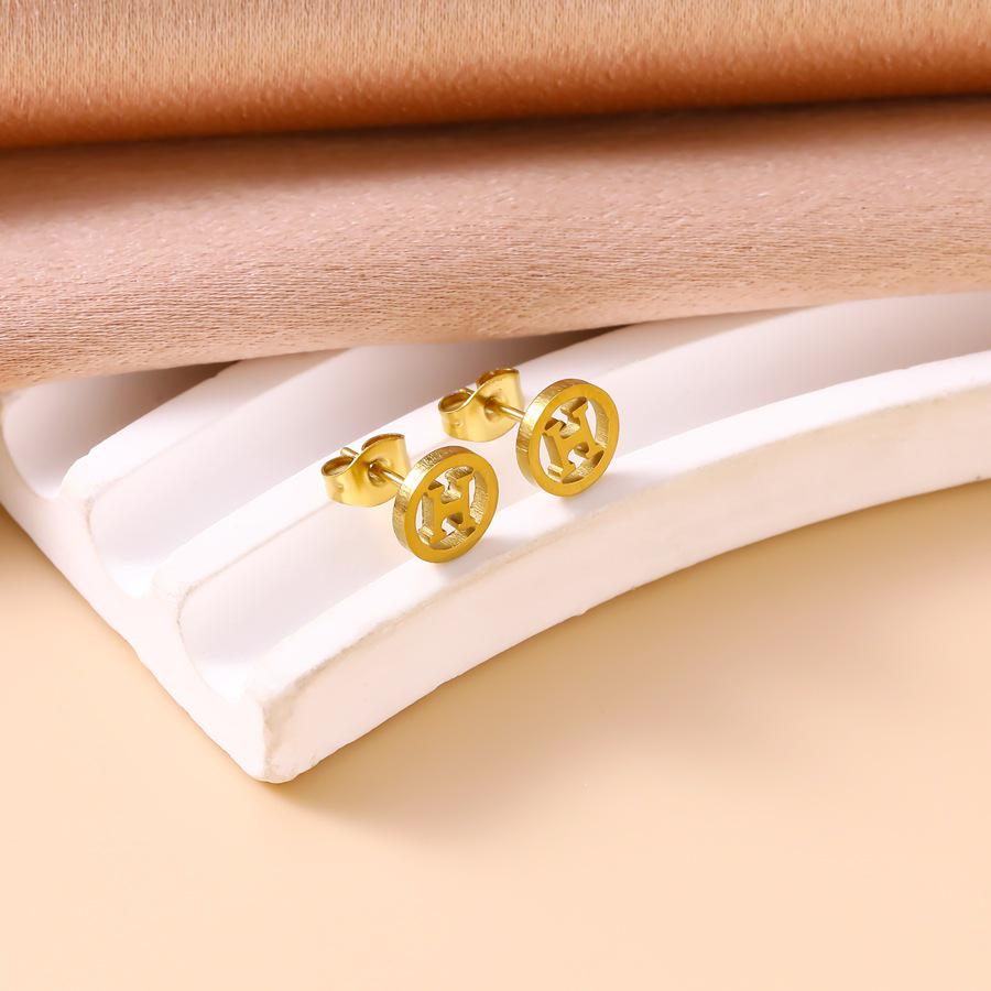 High-Quality 18K Gold Plated Titanium Steel Necklace, Bracelet, and Earring Set with H Letter Clavicle Chain. Colorfast and Stylish.