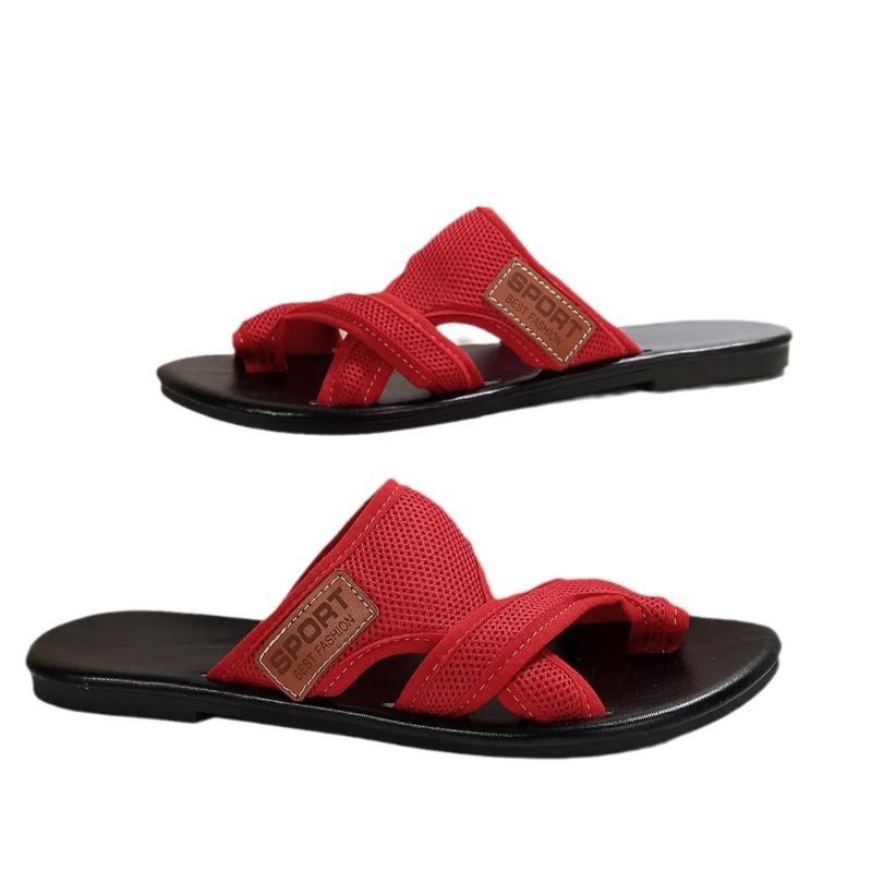 2025The New Ladies Flip-Flops for Leisure Holiday Beach Toe-Clip Plus Size Flat Slippers for Women Designer Shoes