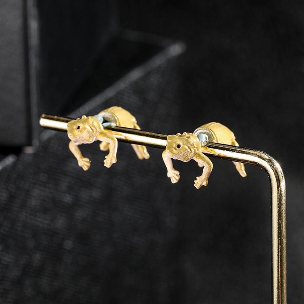 Unique 3D Lizard Earrings Gothic Ear Studs Punk Cool Animal Shaped Jewelry Halloween Themed Accessories for Men Women