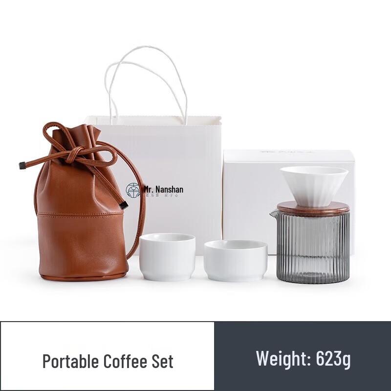 Herr Nanshan. Minimalistisches Keramik-Pour-Over-Kaffeeset