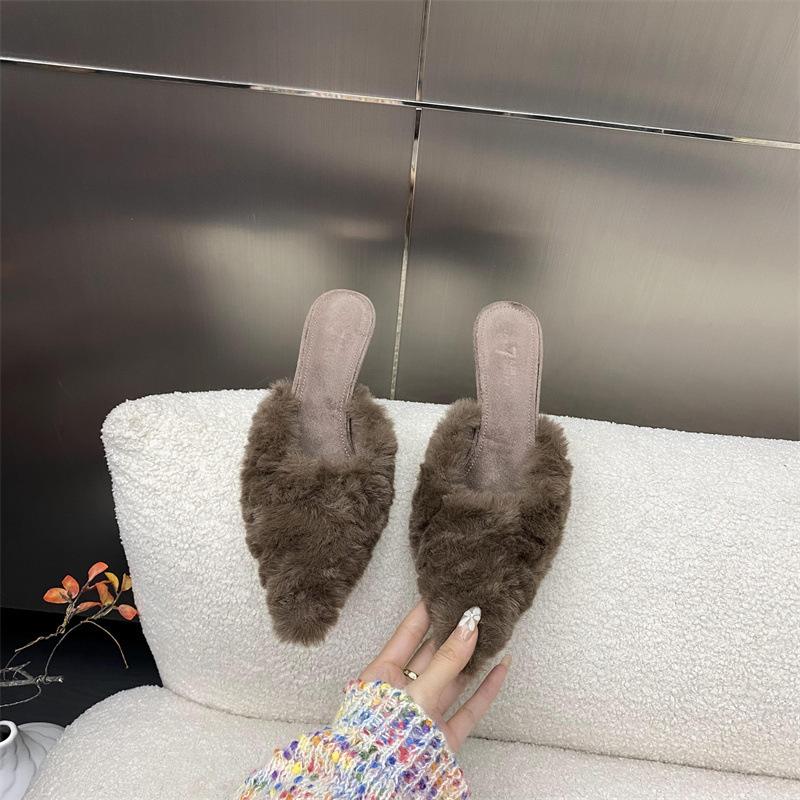 

2025 осень и зима новая верхняя одежда женская обувь тапочки ощущение темперамента острый носок пушистые полушлепки французские высокие каблуки пушистая обувь 39