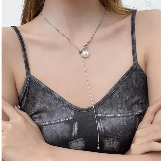 New pearl necklace women's light luxury niche high-end explosion y-character temperament long clavicle chain accessories sweater chain