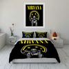 Set Biancheria da Letto Trapuntato Nero Banda Nirvana (1 copripiumino, 2 federe, piumino non incluso)